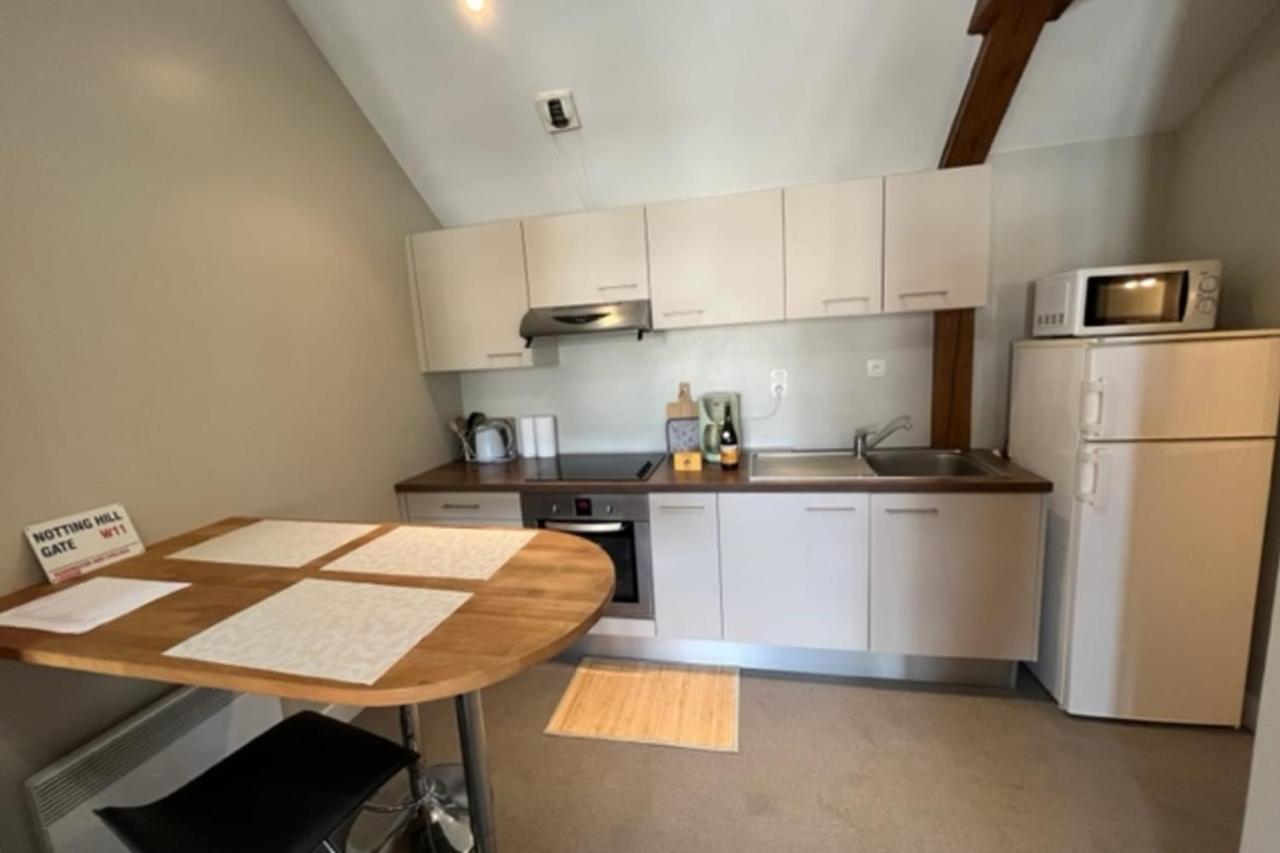 Comfortable Studio Near The Heart Of *